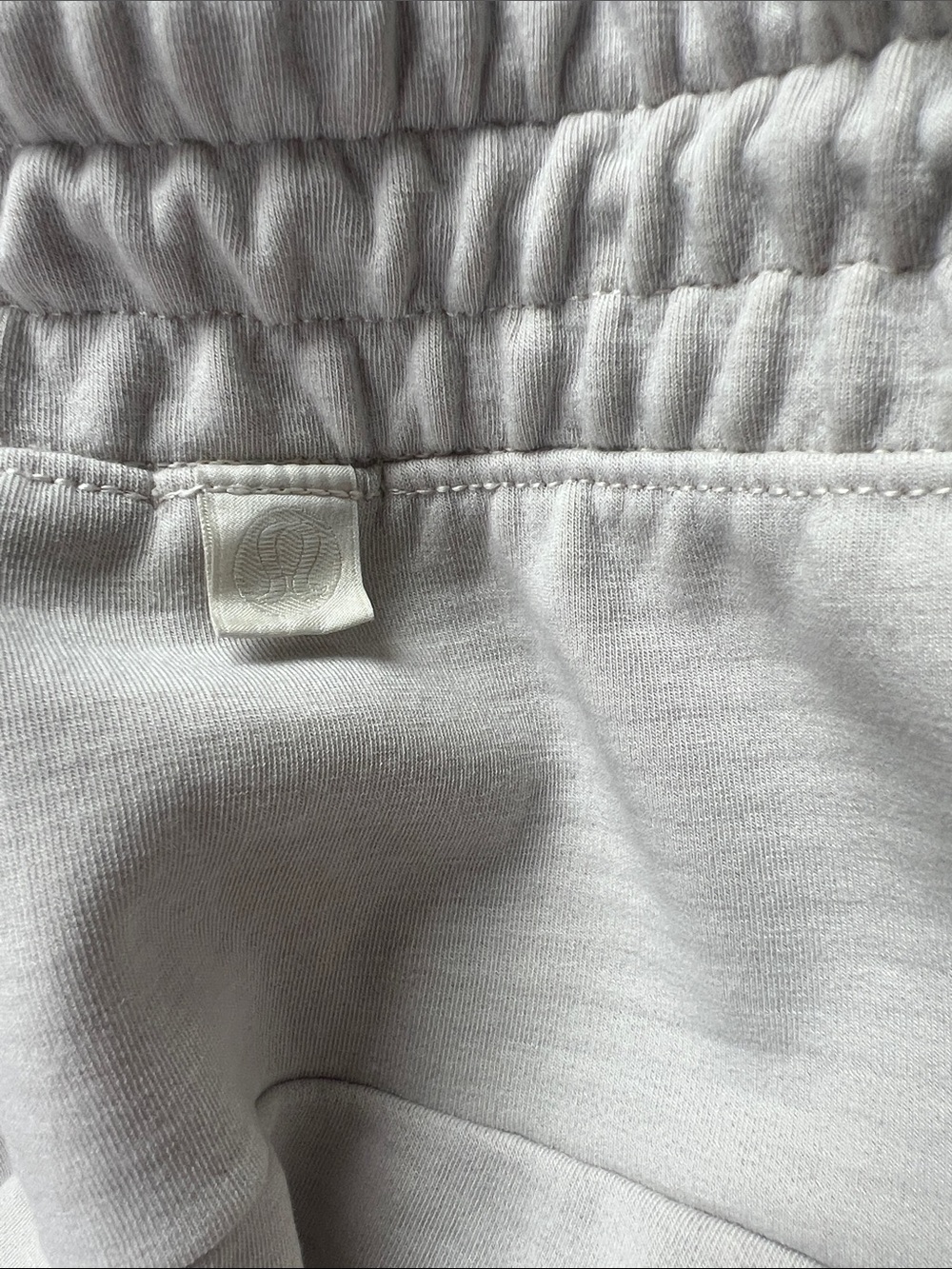 lululemon athletica Men's White gridliner Sweatpants